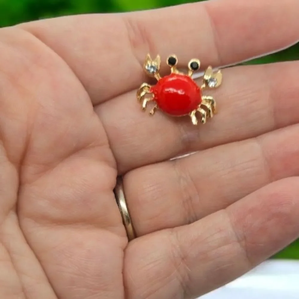 Crab Earrings Red Gold Rhinestone Stud Nautical Coastal Cute Vacation Jewelry
